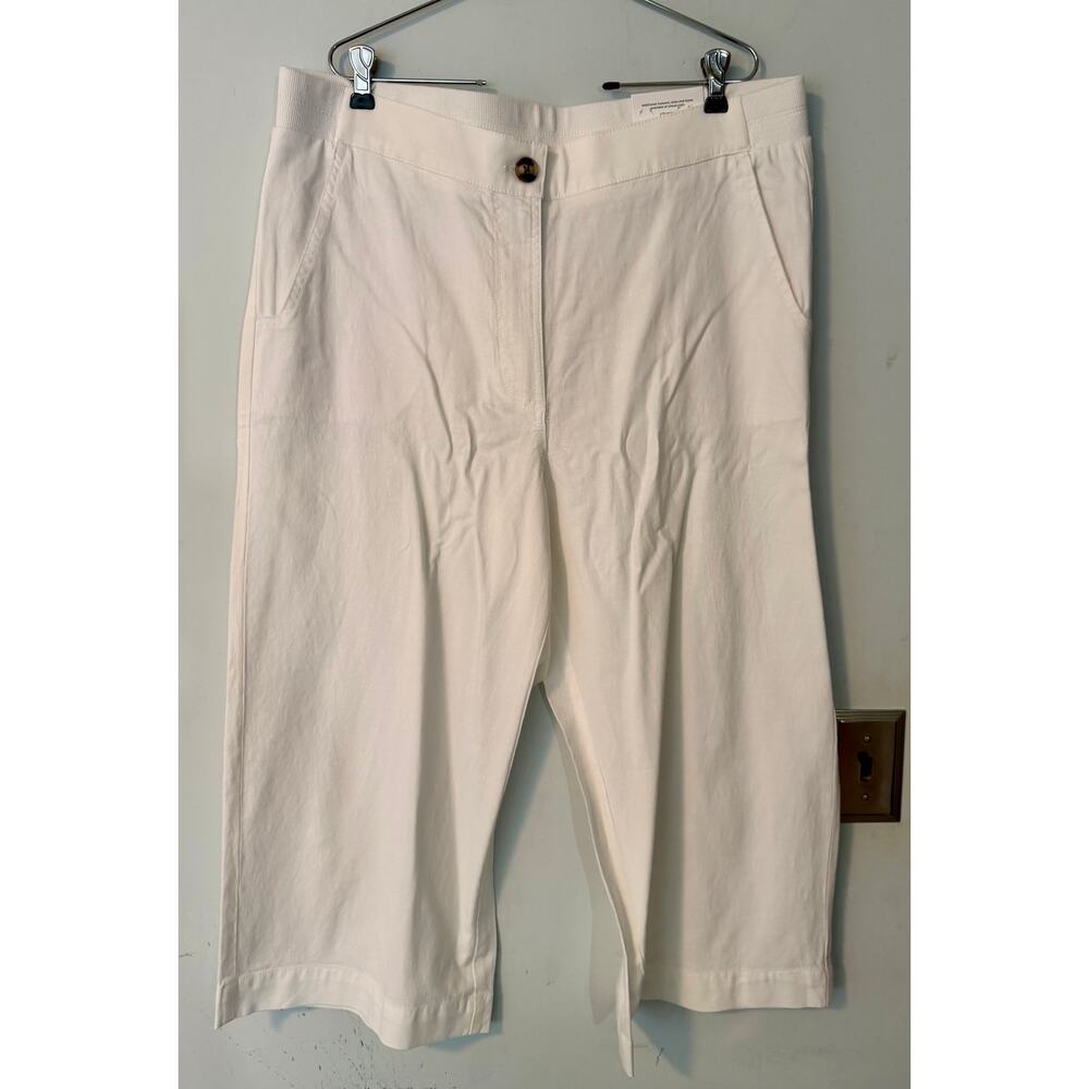 Chico's 2.5 (14) NWT White Linen Blend Wide Leg crop pant